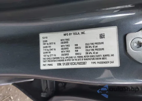 2020 Tesla Model 3 Performance Dual Motor All-Wheel Drive z USA, uszkodzony, nr VIN 5YJ3E1ECXLF603387